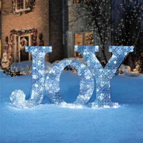 30+ Joy Outdoor Christmas Decorations