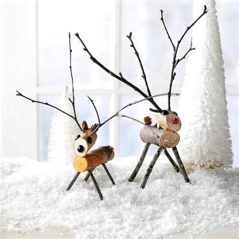 14 Cute Winter Crafts That Will Add Cheer to Your Home