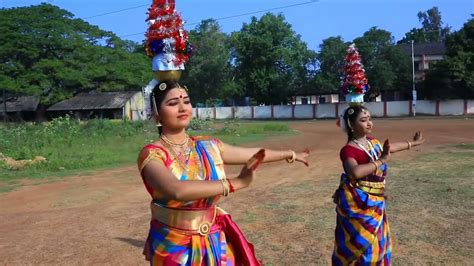 Karagattam Dance | Tamil Folk Dance | #Short - YouTube