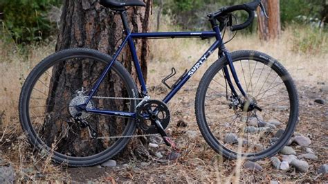 Review: Surly Straggler 650B – The Path Less Pedaled