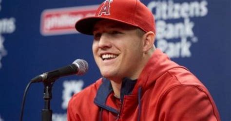 Mike Trout Wins His Third Silver Slugger Award - CBS Philadelphia