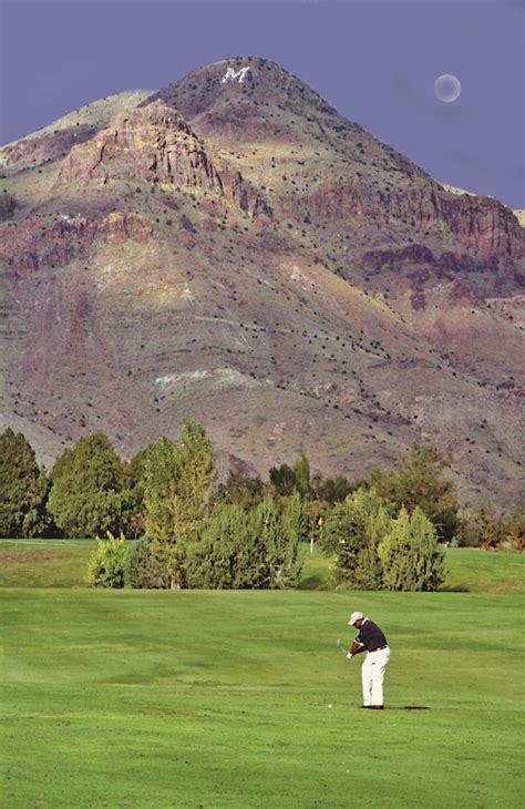 New Mexico Tech Golf Course, Socorro, New Mexico - Golf course information and reviews.