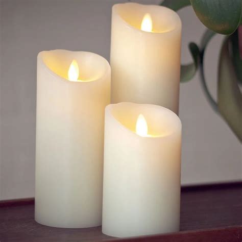 Ksperway Moving Wick Wax Flameless Candles LED Pillar Candle with Remote For Home Decoration ...