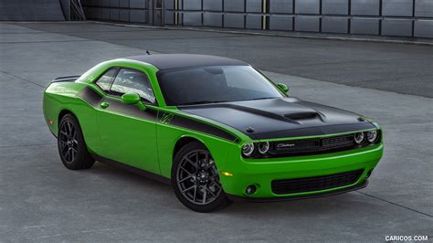 Free download 2017 Dodge Challenger TA Front Three Quarter HD Wallpaper 1 [2560x1440] for your ...