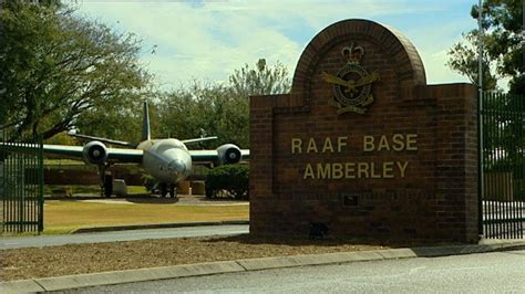 RAAF Canberra Bomber (Amberley RAAF Base) | Royal australian air force, Royal australian navy ...