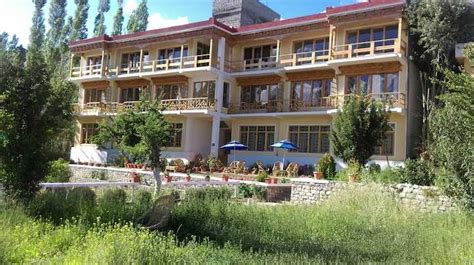 Resorts In Leh