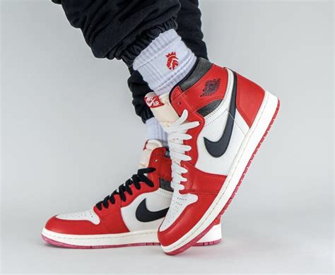 Air Jordan 1 Lost & Found Chicago DZ5485-612 Release Date | SBD