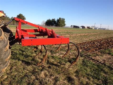 Moldboard vs Chisel Plows: [Which is Better? Answer is Here] – Agriculture Questions