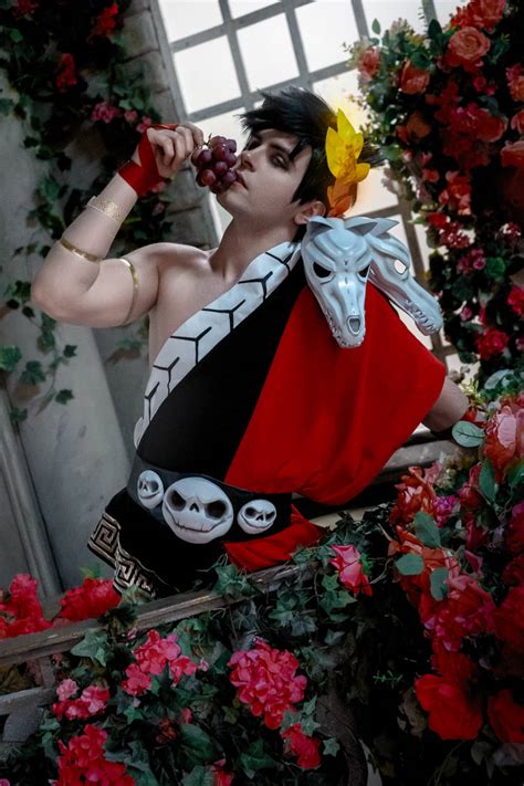 Zagreus cosplay - Hades by GraysonFin on DeviantArt