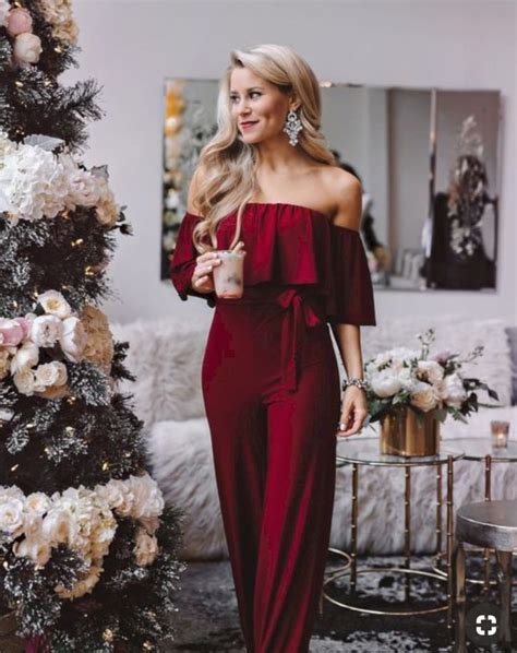 last minute christmas holiday outfit inspiration Casual Christmas Party ...