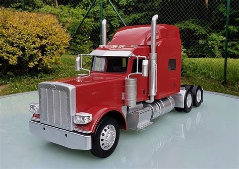 Peterbilt 389 - detailed scale model kit 3D model 3D printable | CGTrader