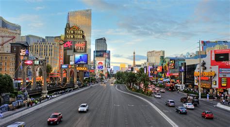 Hotels in Las Vegas Strip, Las Vegas | Suiteness — Stay connected