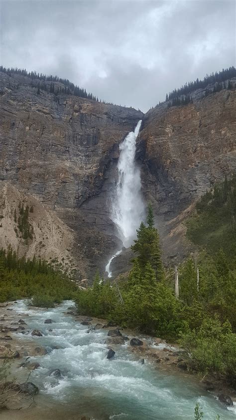 Takakkaw Falls is a wonderful sight for sore miskîsik (eyes) - Alberta Native News