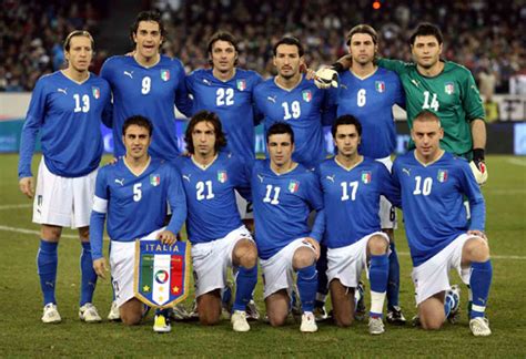 Italy Football Team: Italian Soccer Team Players