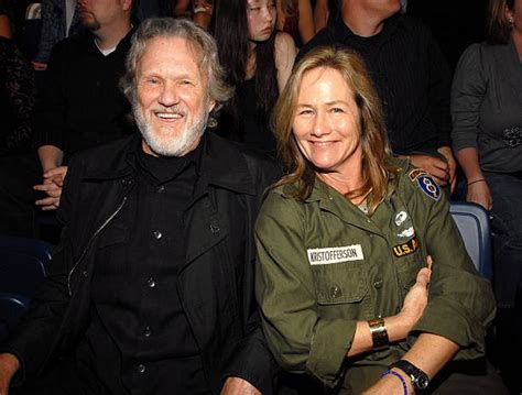 Kris Kristofferson Said Wife of 38 Years Is His 'Real Blessing' and ...