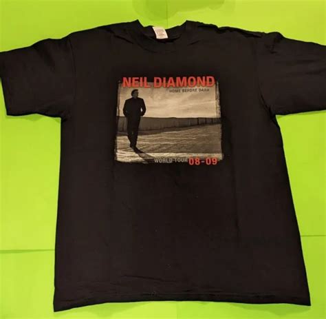 T-SHIRT NEIL DIAMOND Home Before Dark World Tour 08-09 Konzert schwarz Baumwolle L 1F EUR 10,89 ...