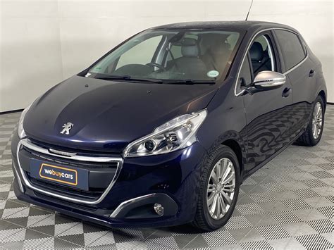 Used 2018 Peugeot 208 Allure 1.2 Puretech 5-Door for sale | WeBuyCars