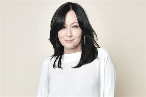 Shannen Doherty Wishes She'd Been 'Sat Down' by “90210” Producers amid ...