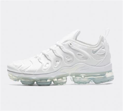 Nike Air VaporMax Plus Trainer | White / White | Footasylum