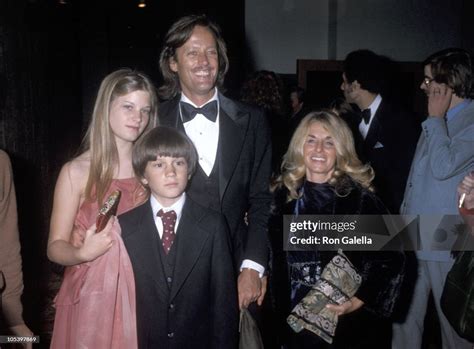 Peter Fonda with daughter Bridget Fonda, son Justin Fonda and wife ...