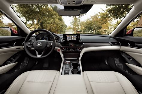 2021 Honda Accord Review | Schlossmann Honda City