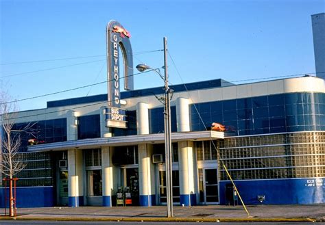 Historic Photo : 1979 Greyhound Bus Depot, vertical view, Columbia ...