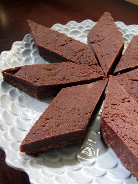 Chocolate Halvah Fudge - Nourish the Budding Lotus