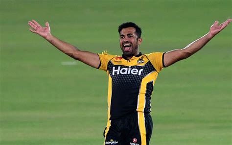 Twitter Reactions: Wahab Riaz's four-wicket haul helps Peshawar Zalmi ...