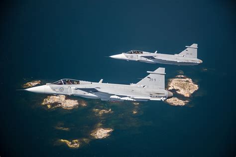 Saab Gripen E: Dark horse - Skies Mag