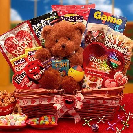 Valentine’s Day Party Games for Kids