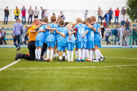 Coaching Youth Soccer - Togetherness and Team Identity