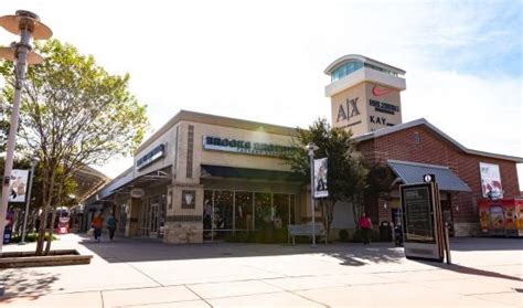 Welcome To Houston Premium Outlets® - A Shopping Center In Cypress, TX - A Simon Property