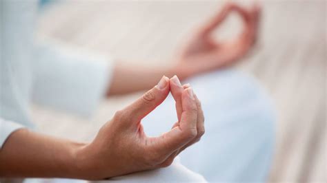 2 Meditation Mudras