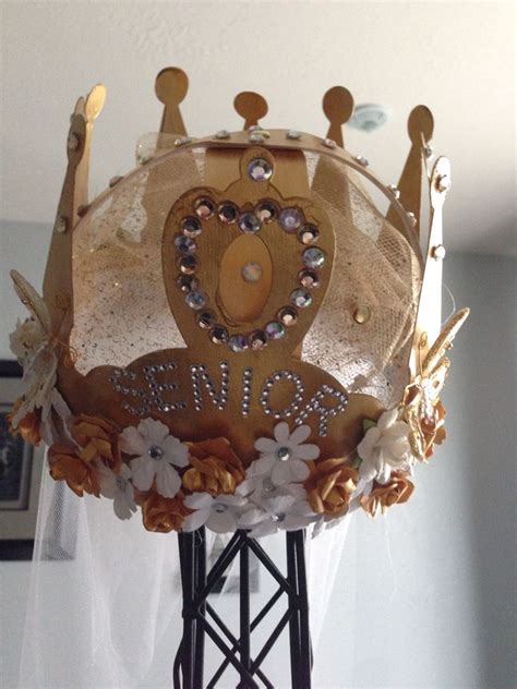 Senior crown | Senior crowns, Senior year diy, Diy crown