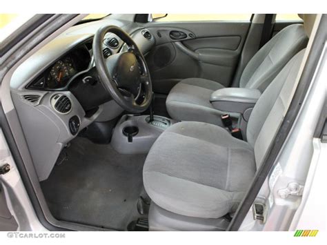 2001 Ford focus interior colors