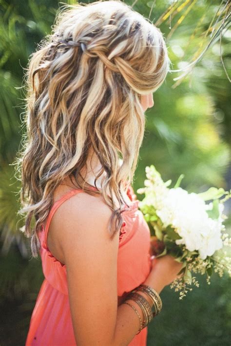 39 Attractive Beach Wedding Hairstyles Ideas - Wohh Wedding