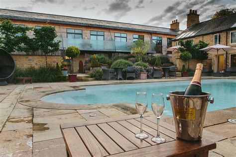 FEVERSHAM ARMS HOTEL & VERBENA SPA - Updated 2021 Prices, Reviews, and Photos (Helmsley ...