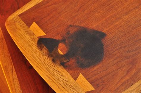 How To Remove Dark Stain From Wood Cabinets | www.resnooze.com