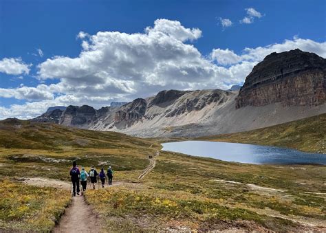 Canadian Rockies Hiking Tour: Banff & Yoho Nat'l Parks | Backroads ...