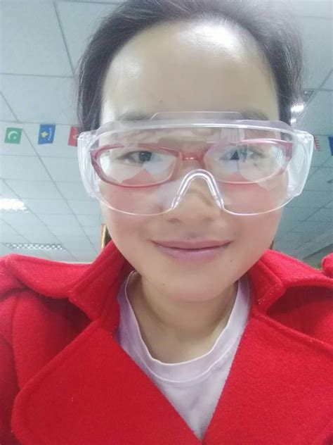 Supplier for 3 ply mask and Protective Lab Goggles in Malaysia, Selangor