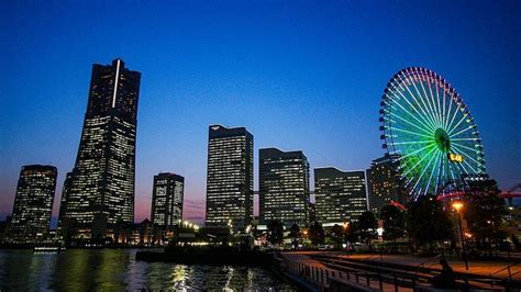 Minato Mirai 21 - Yokohama Travel