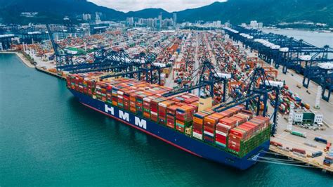 Container shipper HMM wins top score in climate change - The Korea Times