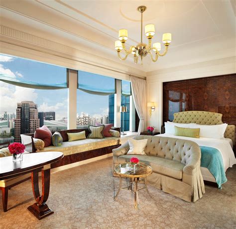 St. Regis Hotel Singapore - Luxurious Magazine