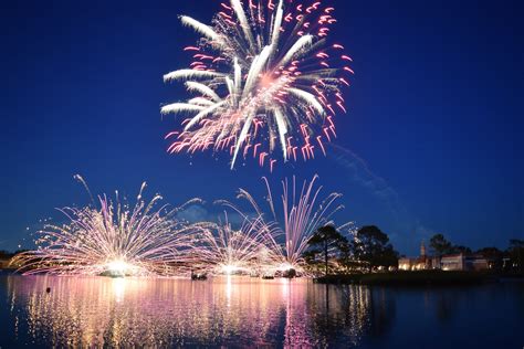 Epcot Fireworks | The Mouselets