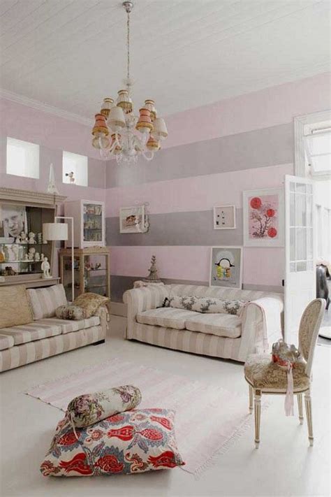 Painting stripes on the wall - tips and ideas