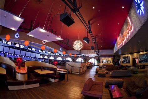 Boston Billiard Pool Bars: 10Best Billiards Reviews