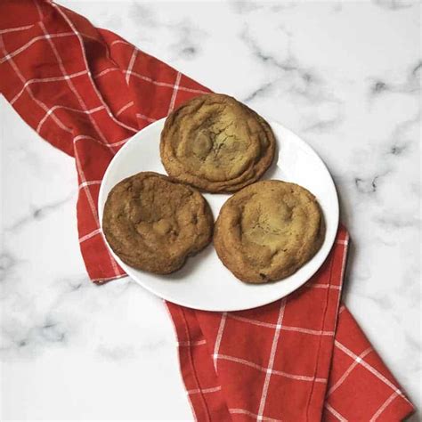 {Copycat} Great American Cookies Chocolate Chip Cookie Recipe