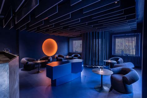 Blue Lounge by Visual Display - InteriorZine