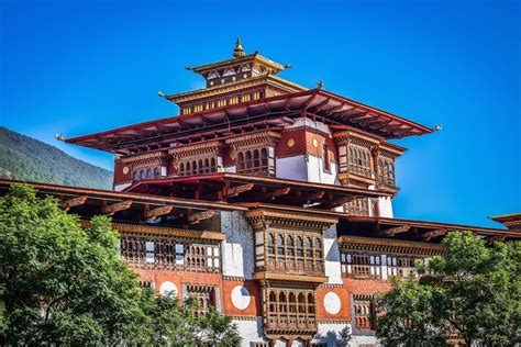 The palace of great happiness-Punakha Dzong | TripCompanion Tours