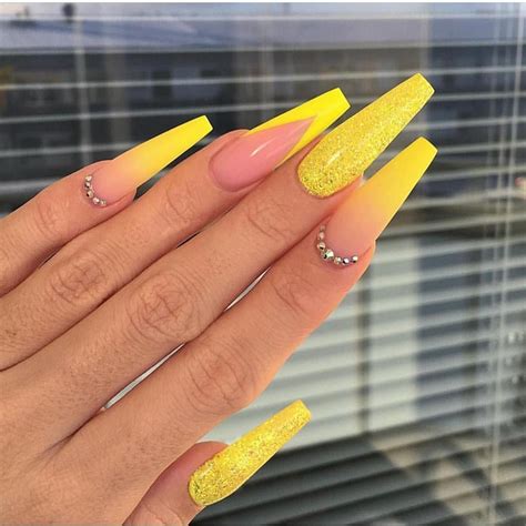 100+ Bright Summer Nail Designs 2023 | Bright summer acrylic nails, Yellow nail art, Yellow nails